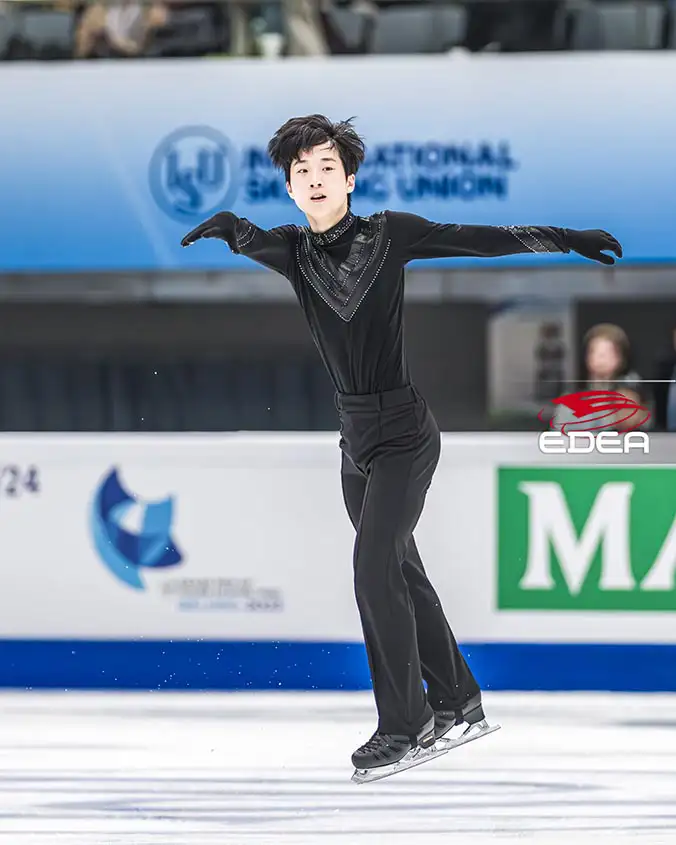 Ice Gallery Skates U.S.